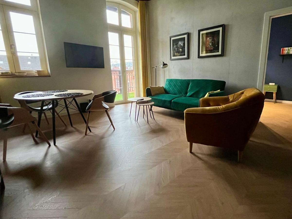 Apartamenty Lemon Pepper Еленя-Гура Экстерьер фото