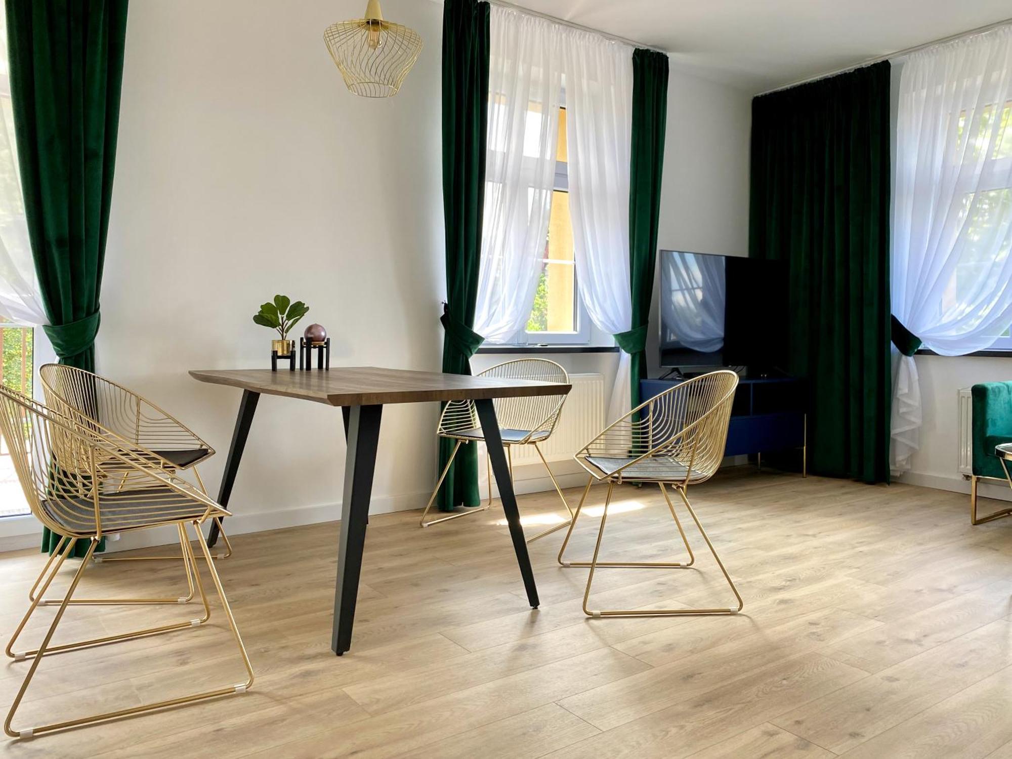 Apartamenty Lemon Pepper Еленя-Гура Экстерьер фото